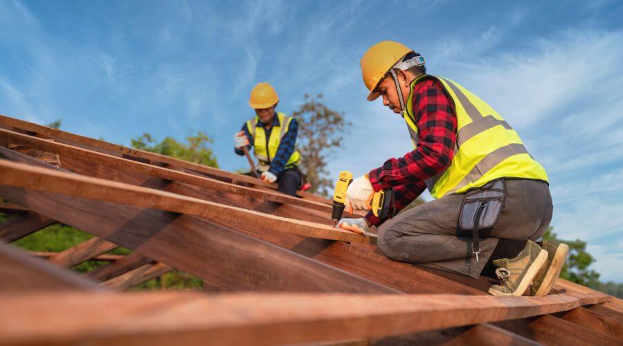 Professional Flat Roofing Installation services in Sagola, MI